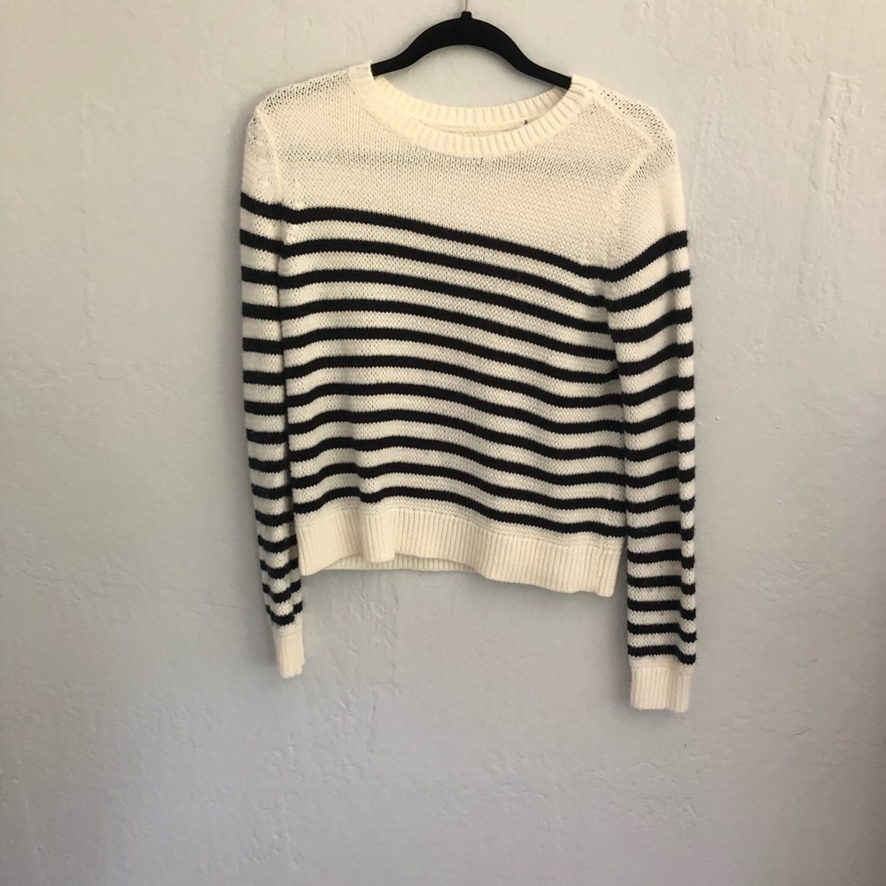 Forever 21 black and white striped knit sweater
